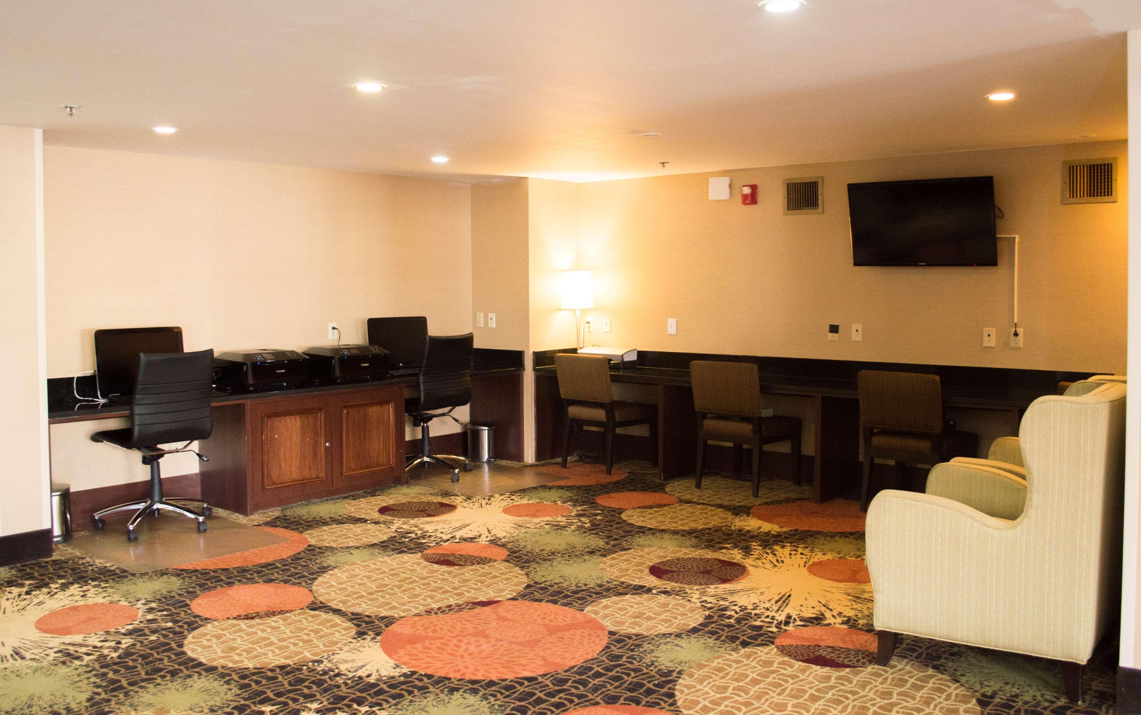 Radisson Hotel Detroit-Farmington Hills Exterior foto